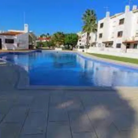 Central Flat Nice Pool Apartmán Albufeira